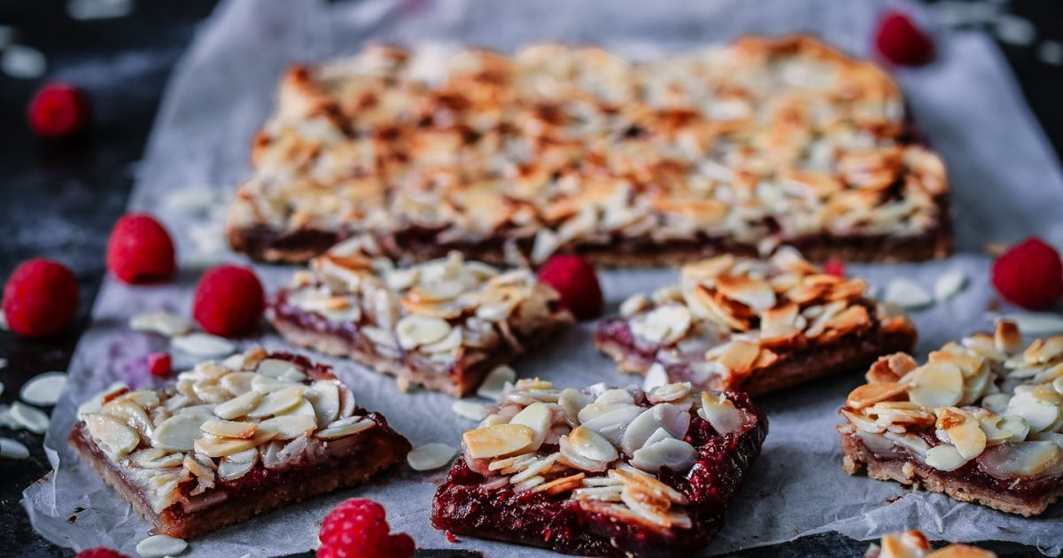 FLAKED ALMOND AND RASPBERRY GLUTEN FREE SLICE RECIPE - Helen ...